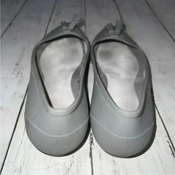 Crocs Gray Eve Embellished Flats Women’s Size 7 - Picture 3 of 4